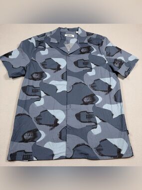 DKNY Camo Short Sleeve Shirt in Blue & Black Size Small